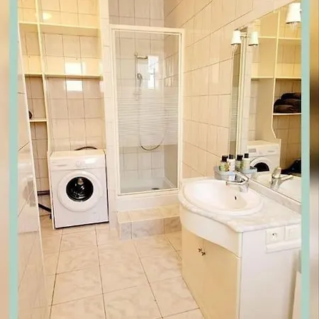 Spacieux T3 Au Pied Des Thermes