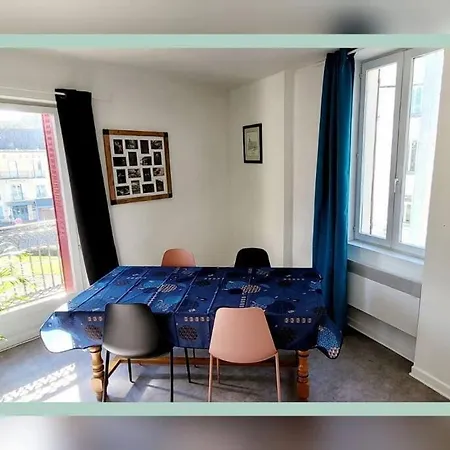 Spacieux T3 Au Pied Des Thermes Lägenhet