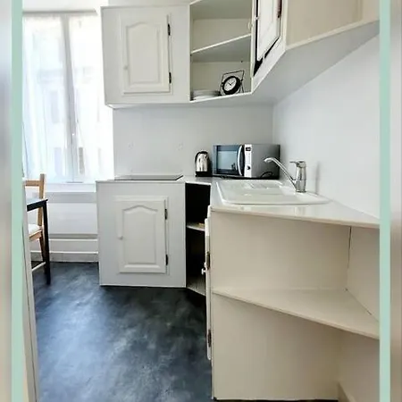 Spacieux T3 Au Pied Des Thermes Lägenhet